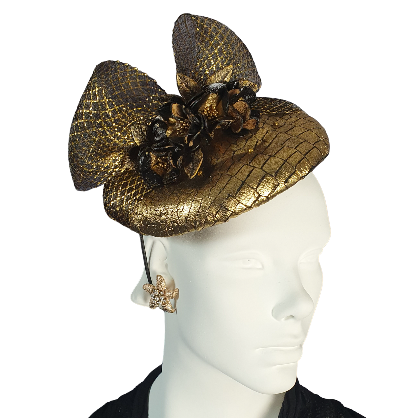 Fascinator handgemaakt in goud leer met zwart, bruiloft hoofdtooi, elegante dameshoed voor een speciale gelegenheid