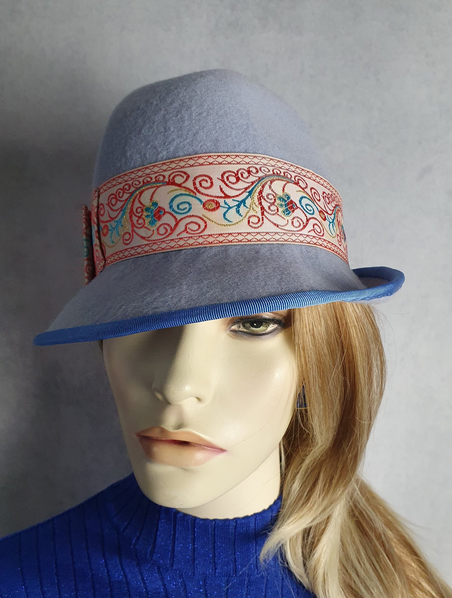 Handgemaakte blauwe vilten fedora hoed voor dames en heren, haaraccessoire, stijlvolle hoed unisex, winterhoed- speciale gelegenheden