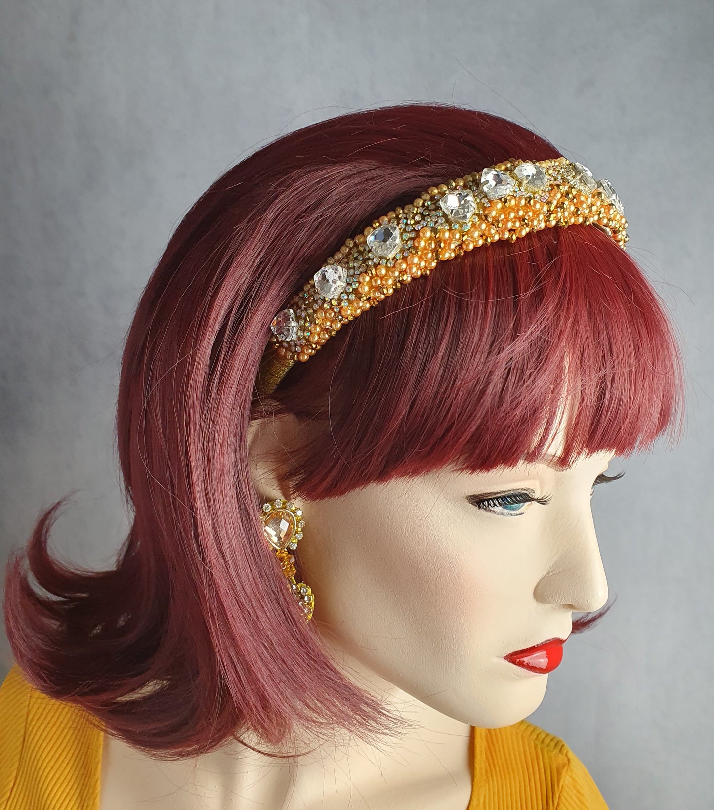 Handgemaakte diadeem met kristallen stenen en parels - Gast tiara, unieke feestelijke tiara, bruiloft, speciaal voor elke gebeurtenis