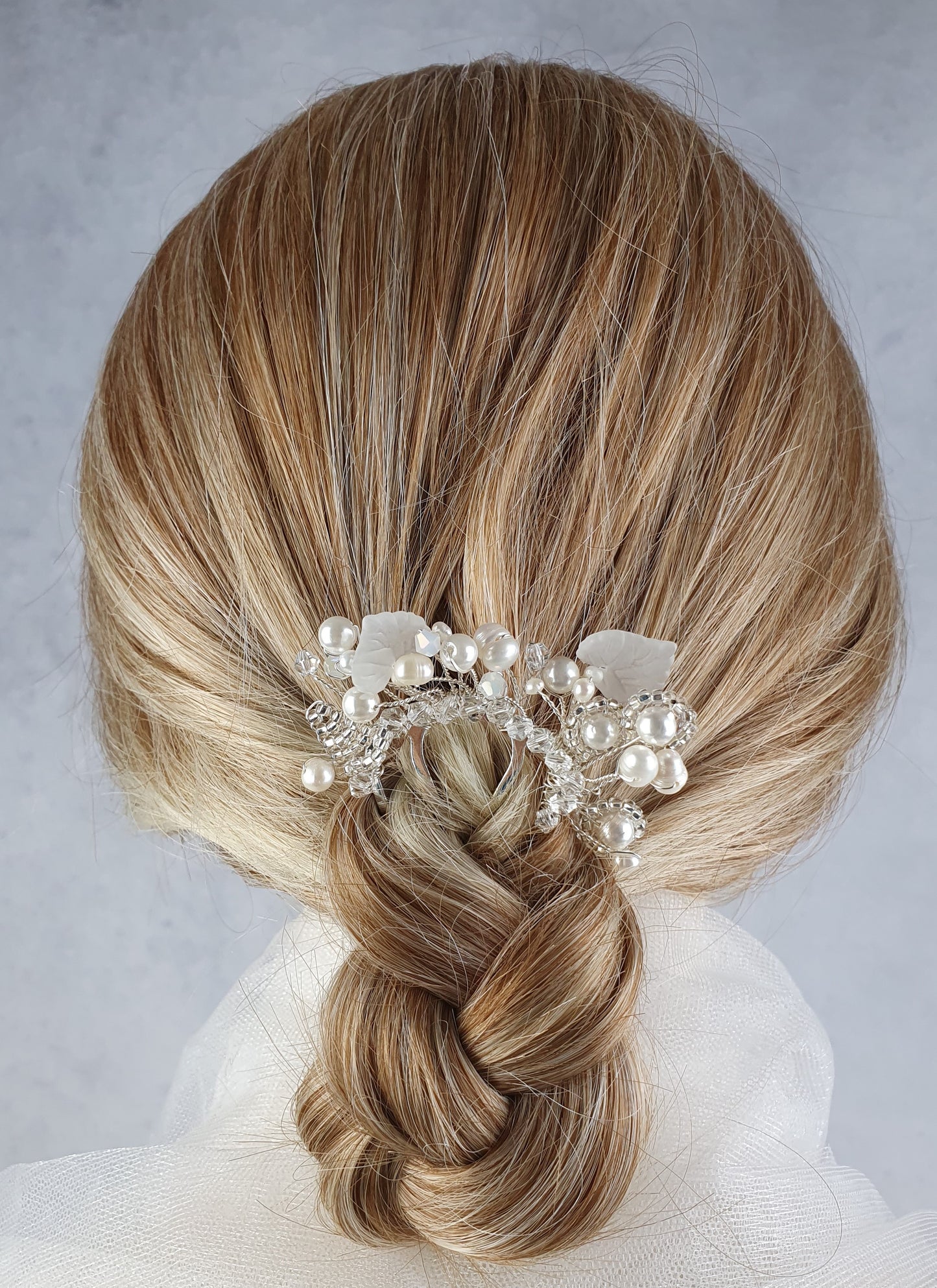 Handgemaakte bruids haarkam met witte zoetwaterparels, Elegant en uniek voor speciale gelegenheden, haaraccessoires