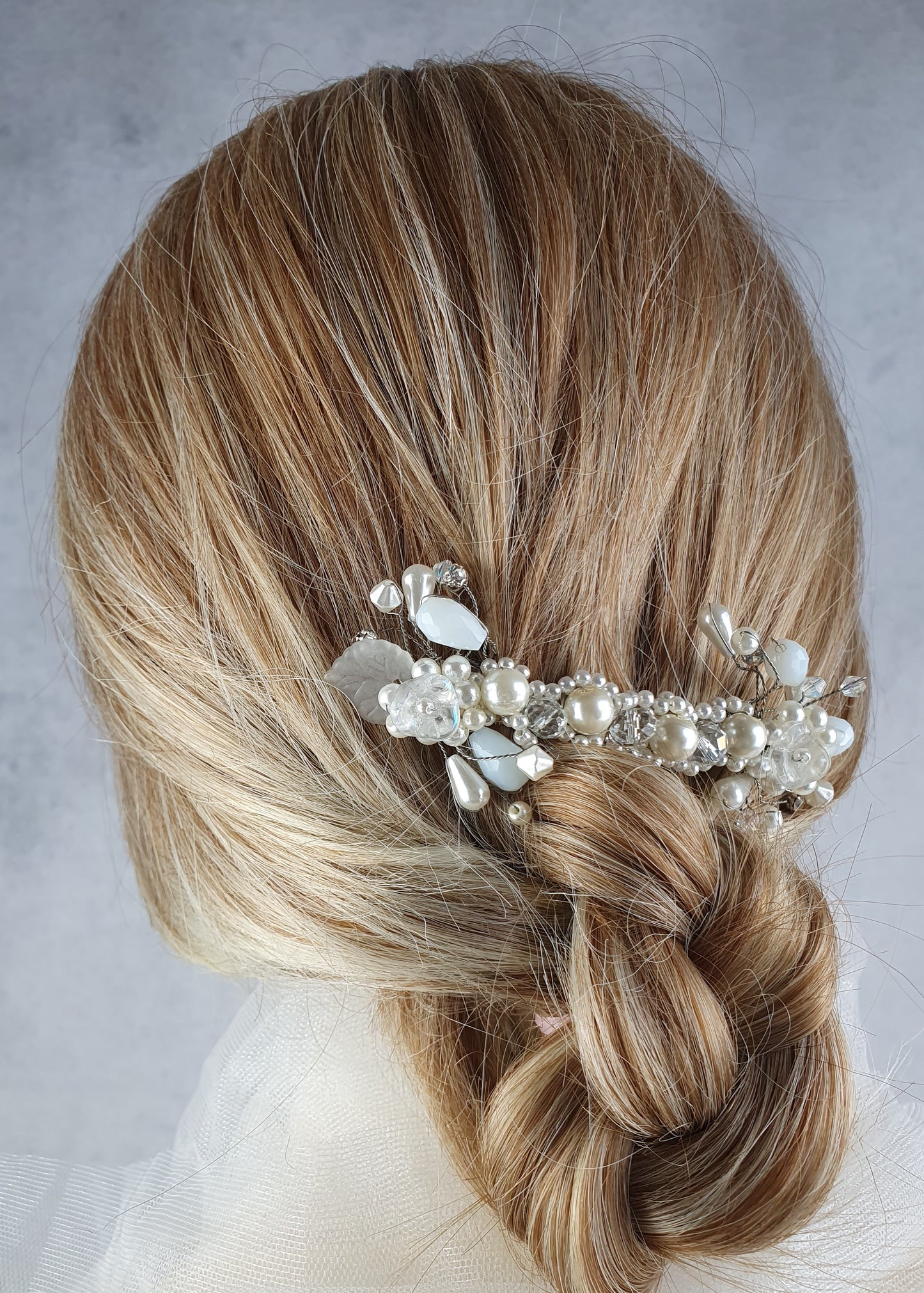 Handgemaakte kleine haarclip voor bruiden of gasten - haaraccessoires, zilveren parels haar clip, speciale gelegenheid