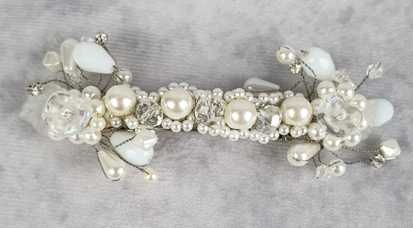 Handgemaakte kleine haarclip voor bruiden of gasten - haaraccessoires, zilveren parels haar clip, speciale gelegenheid