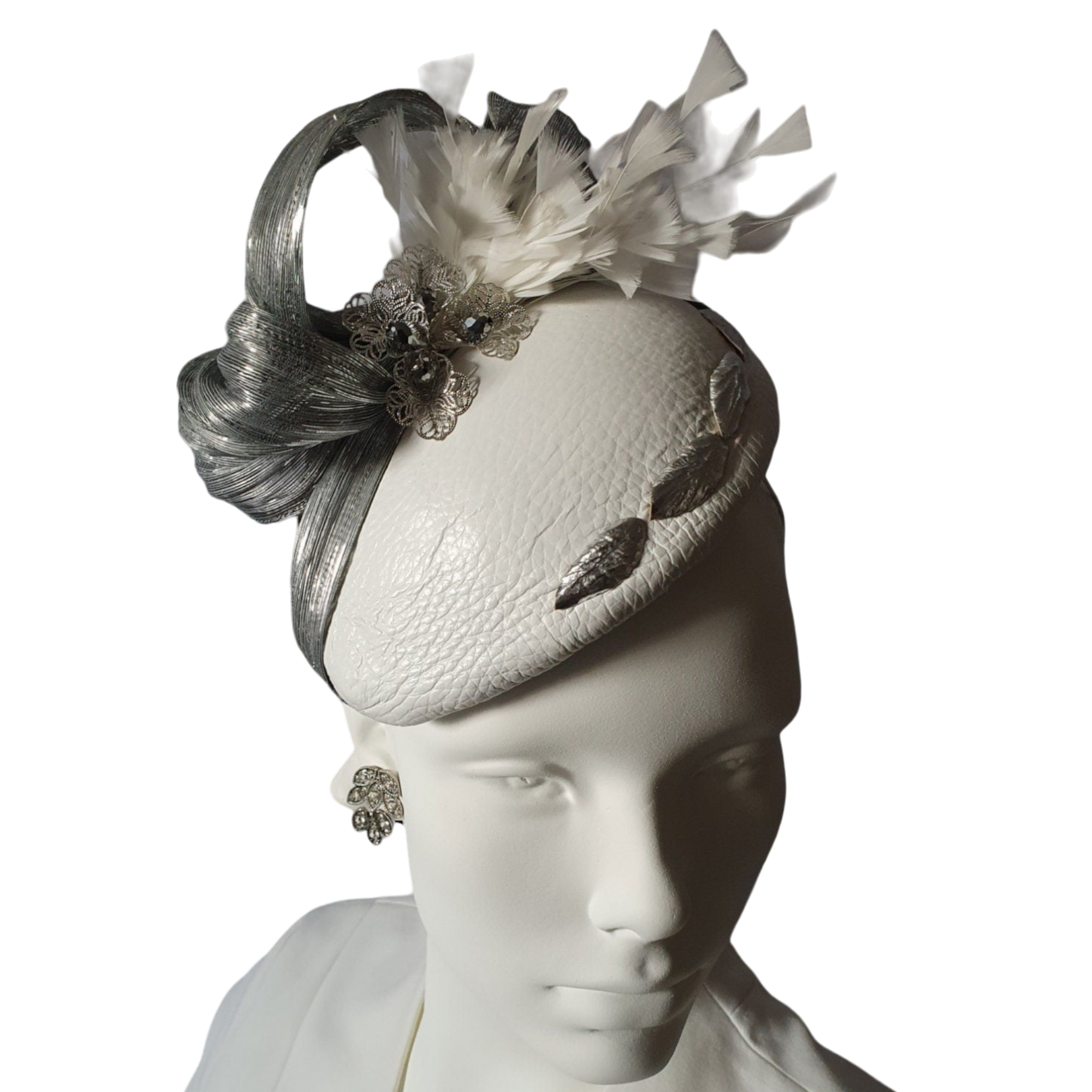 Fascinator wit natuurleer met abaca zijde, handgemaakt, bruiloft hoofdtooi, elegante dameshoed voor speciale gelegenheid