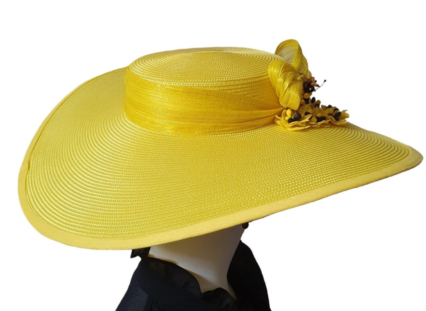 Elegante Gele Polypropyleen Bruiloft Pamela Hoed voor Gasten - Zijden Abaca, Brede Rand, Perfect voor Zomerse Evenementen