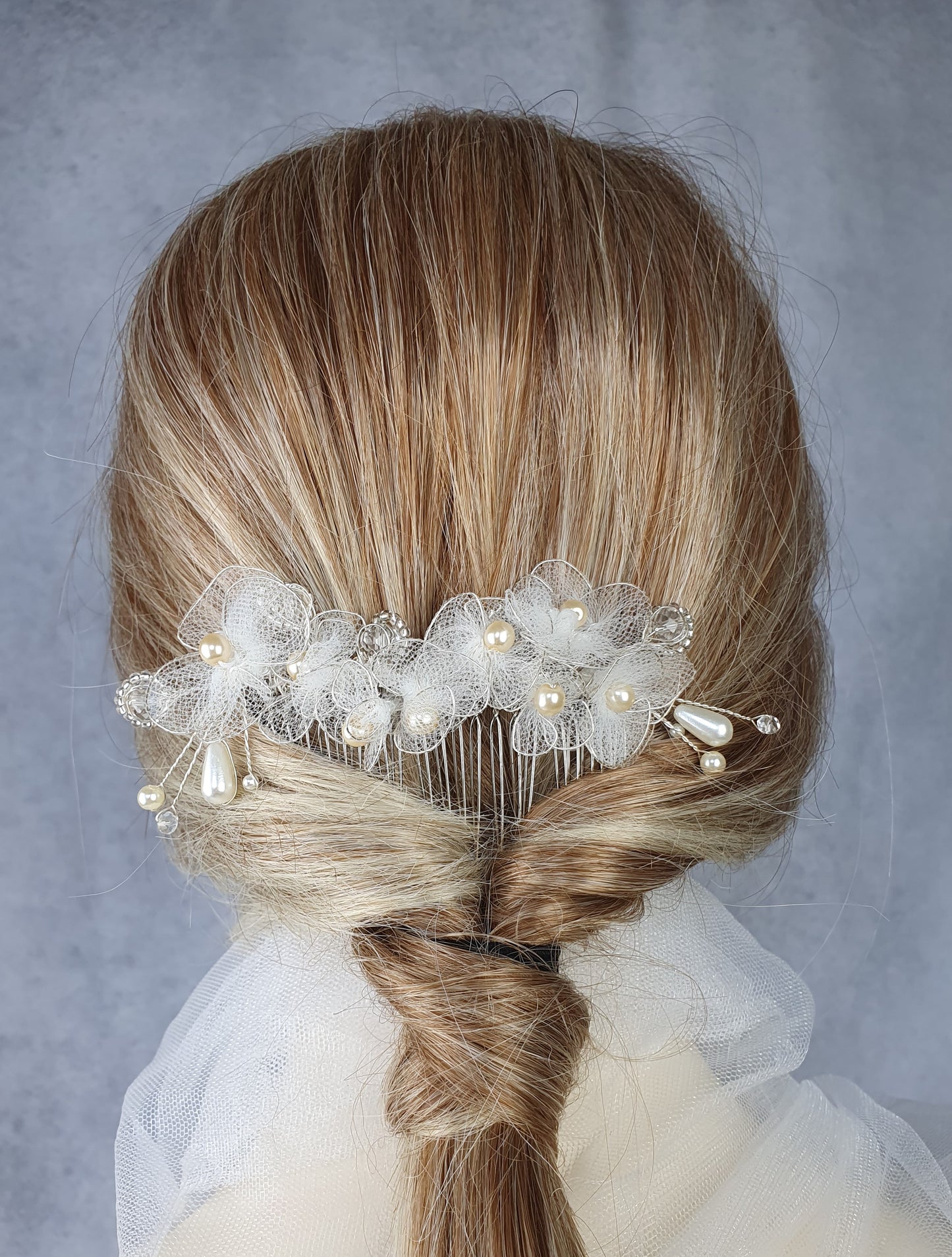 Handmade bridal comb with pearls, drop stones and tulle flowers - hair accessory for weddings with silver-colored metal comb