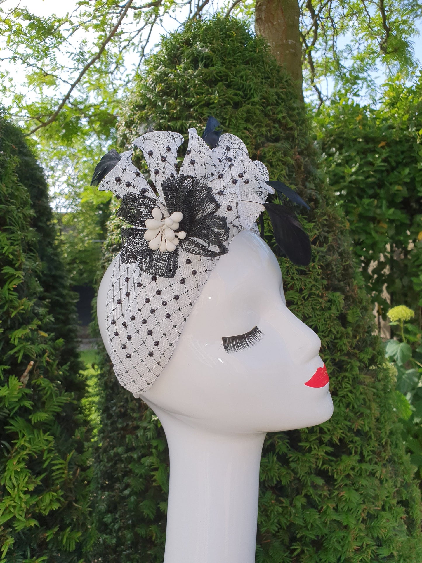 Elegant Handmade Hairband Diadem - Black and White with Feathers and Stamens - Suitable for Special and Formal Occasions