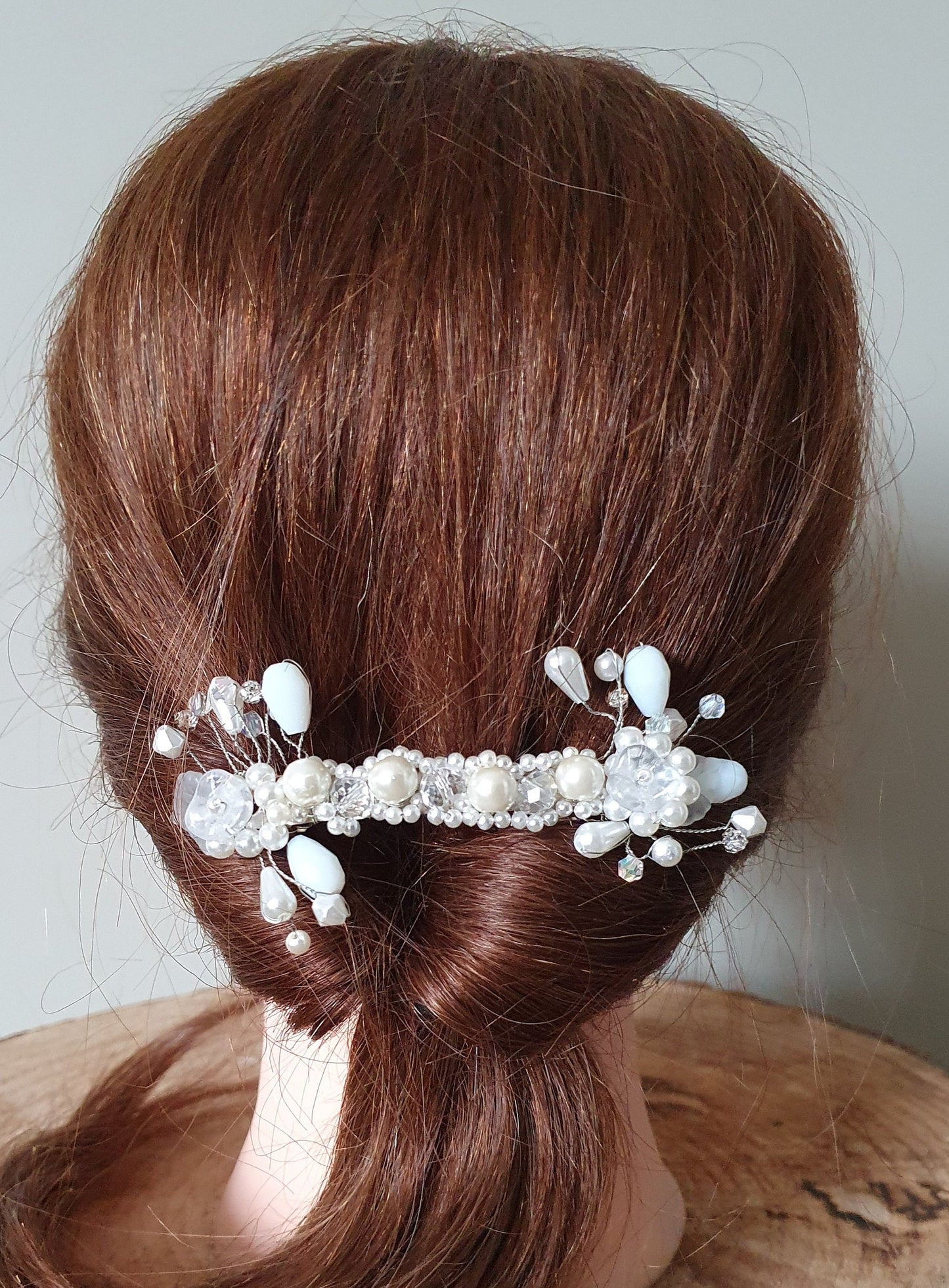 Handgemaakte  kleine haarclip voor bruiden of gasten - haaraccessoires, zilveren parels haar clip, speciale gelegenheid
