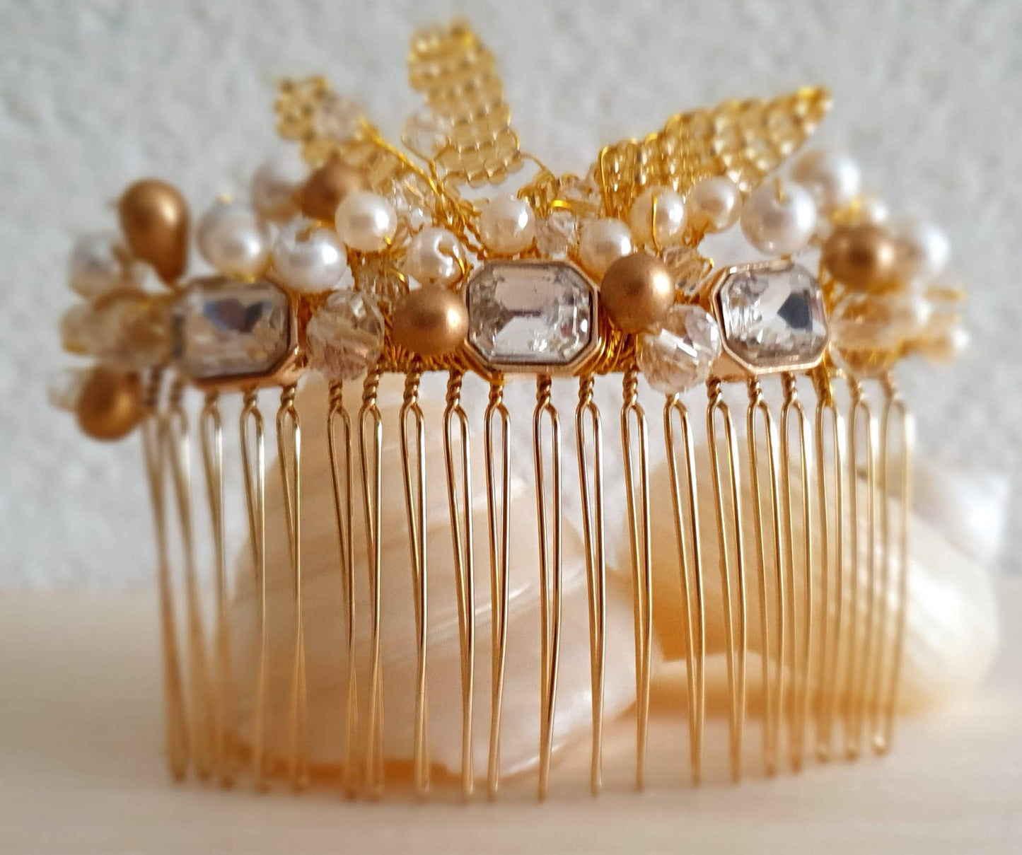 Elegante Handgemaakte Haarkam met Fonkelende Kristallen - Perfect voor Bruiden en Speciale Gelegenheden