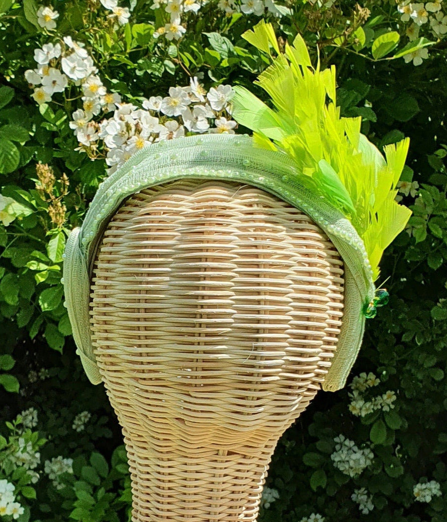 Handmade green headband with silk abaca turkey feathers, diadem, beautiful tiara, guest headband, wedding, special occasions