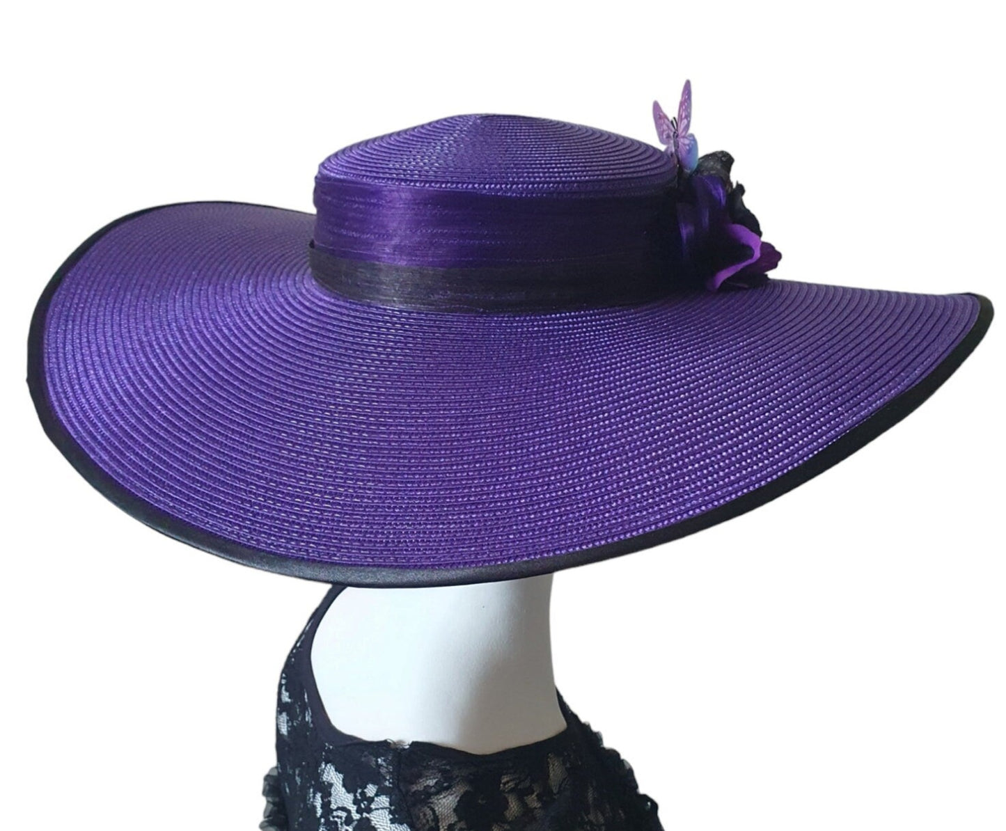 Elegante sombrero de polipropileno morado oscuro hecho a mano para mujer - Silk Abaca, Summer Pamela, Unique Fascinator
