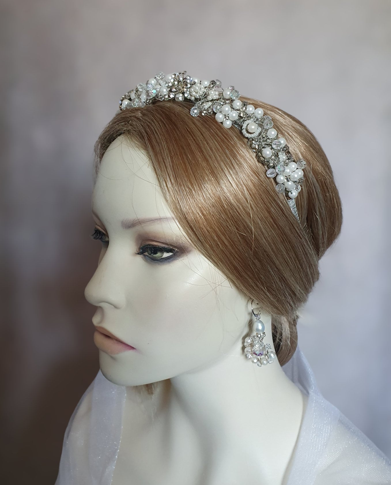Bruiloft tiara met kristallen stenen en parels, handgemaakt, bruids tiara, bruids diaeem, bruids tiara, dames tiara, speciale gebeurtenis