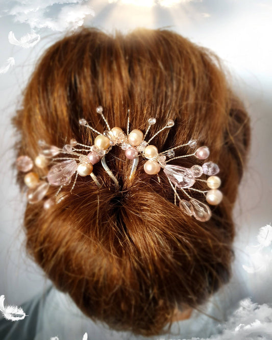 Peineta nupcial hecha a mano con perlas de agua dulce -Elegante accesorio para el cabello para bodas, peineta metálica fujiyuan, invitadas y fiestas
